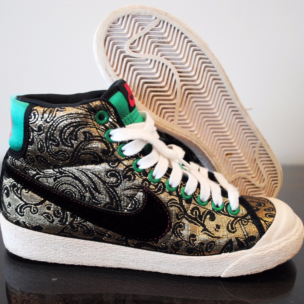 COPY - Women's Nike Chucks (DEAD-STOCK)